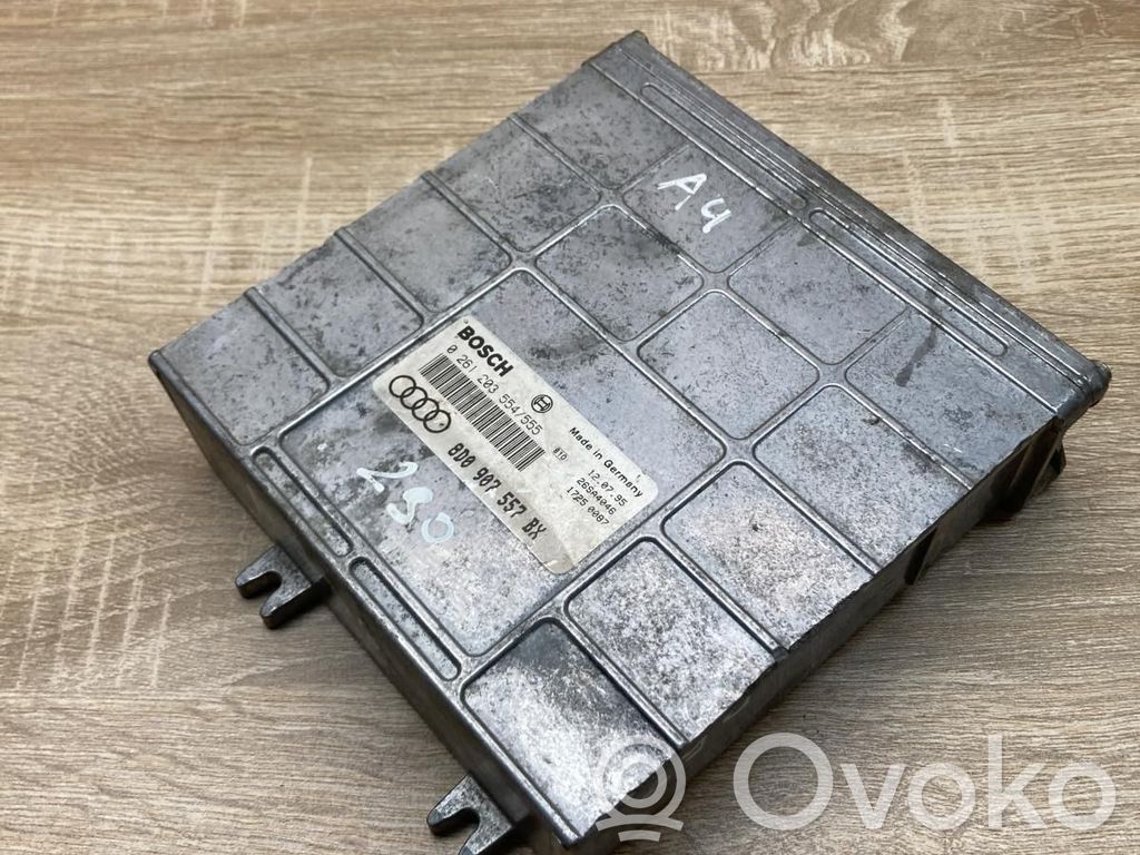 Audi A4 S4 B5 8D Unitate control motor/modul ECU 