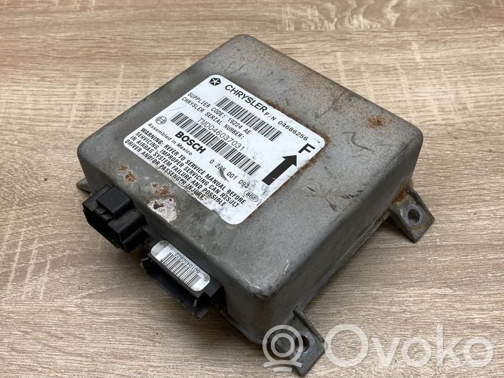 Chrysler Voyager Centralina/modulo airbag 