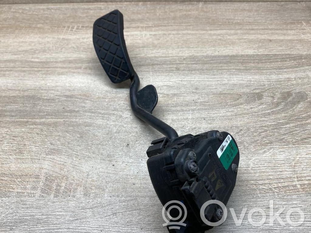 Audi A4 S4 B6 8E 8H Pedală accelerație 