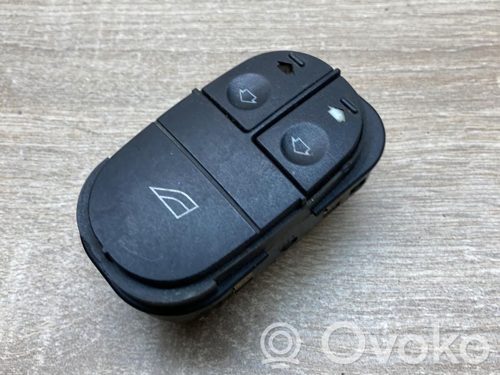 Ford Mondeo MK I Electric window control switch 