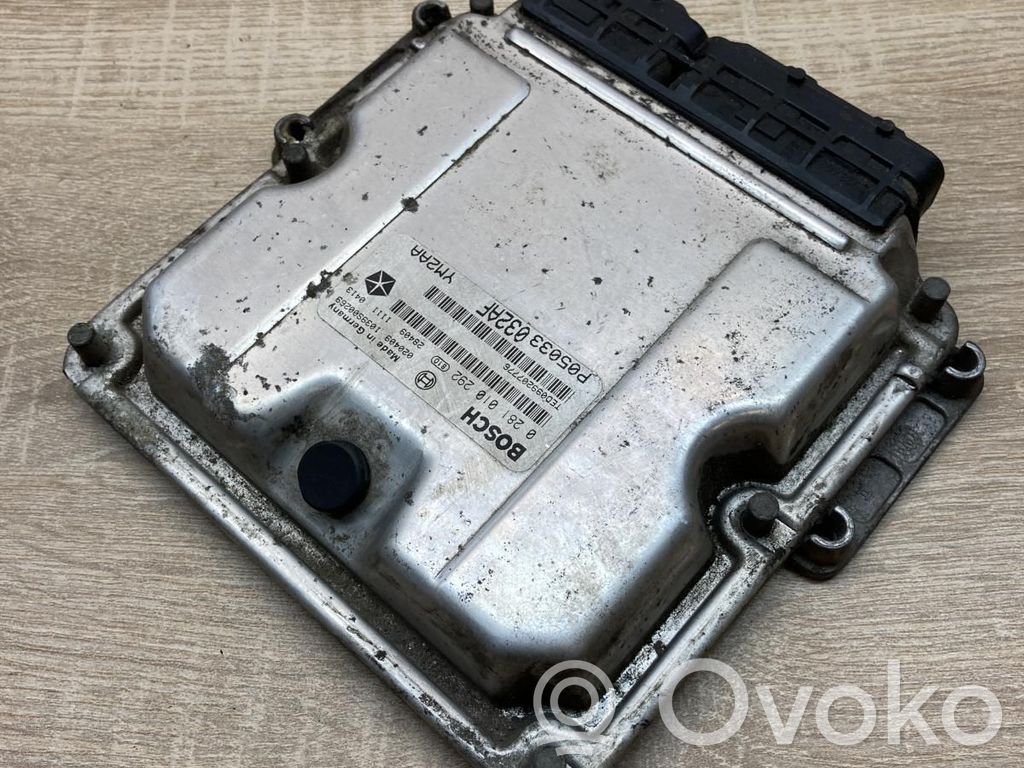Engine control unit/module ECU   P05033032AF,0281010292