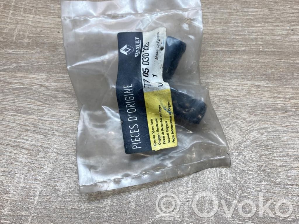 Renault Super R5 Alte piese compartiment motor 