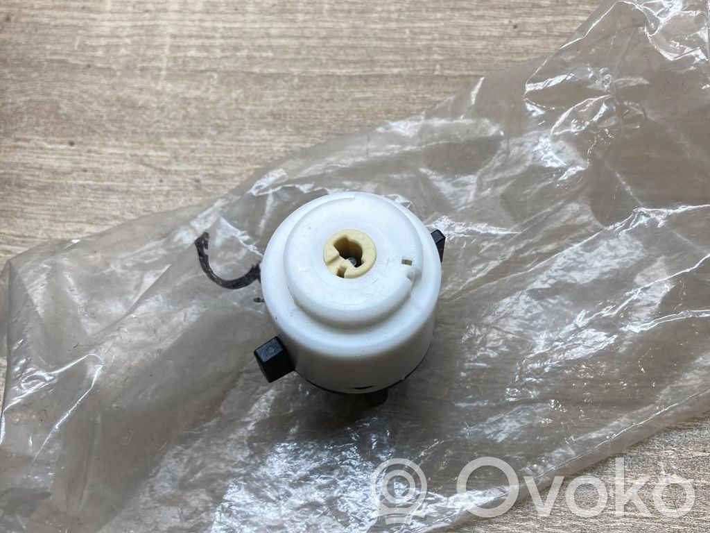 Audi A6 S6 C5 4B Contatto blocchetto accensione 