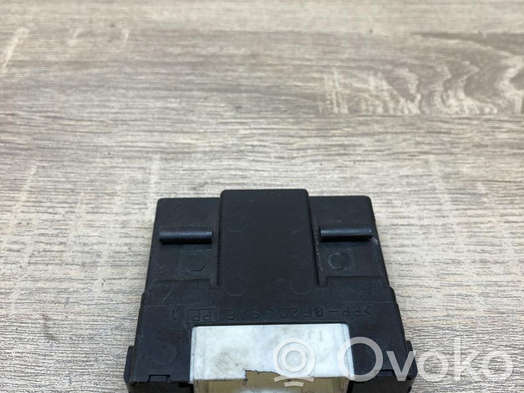 Toyota Corolla Verso AR10 Centralina/modulo immobilizzatore 