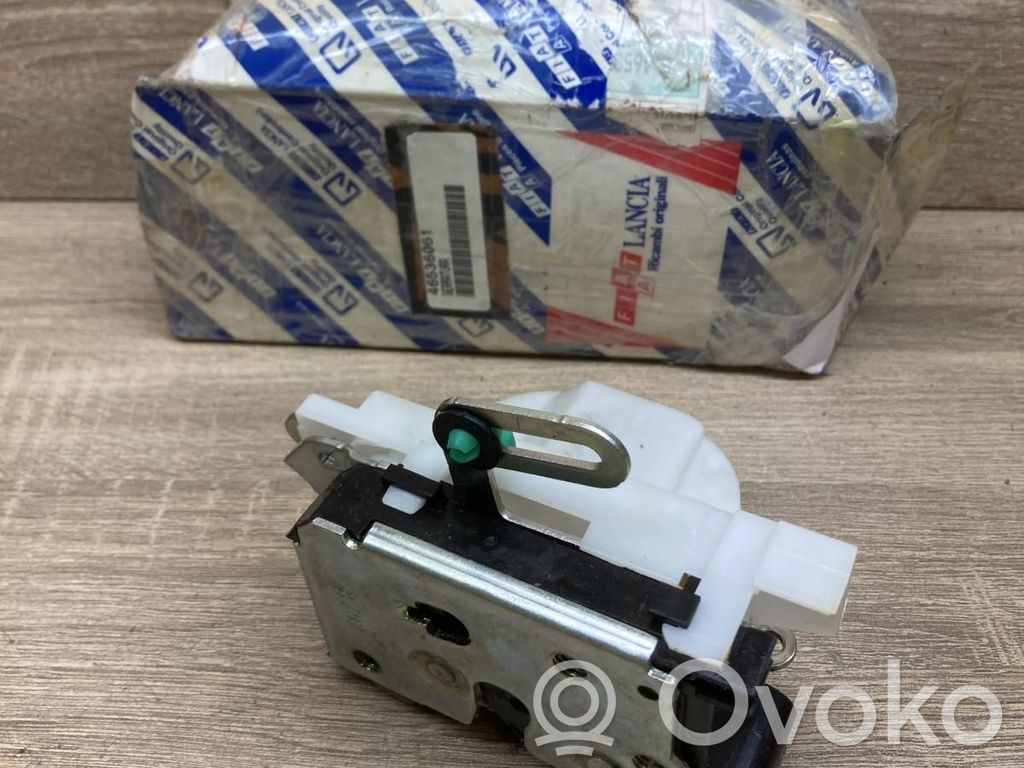 Fiat Punto (188) Serratura portiera anteriore 