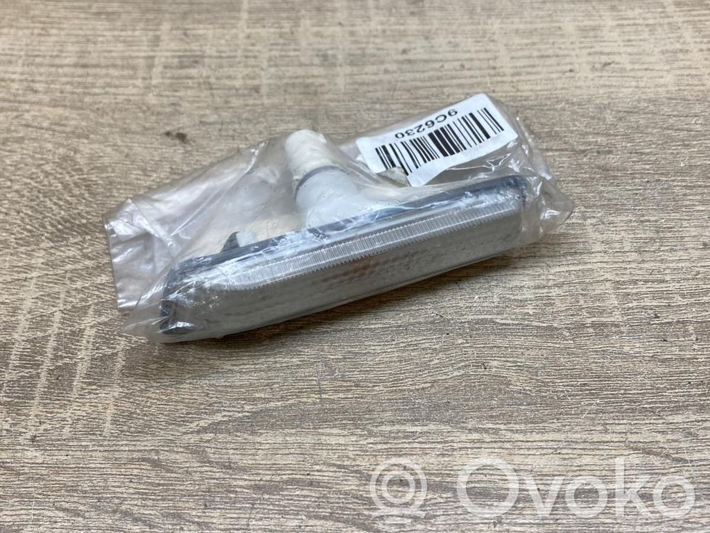 BMW X5 E53 Feu clignotant répétiteur d'aile avant 