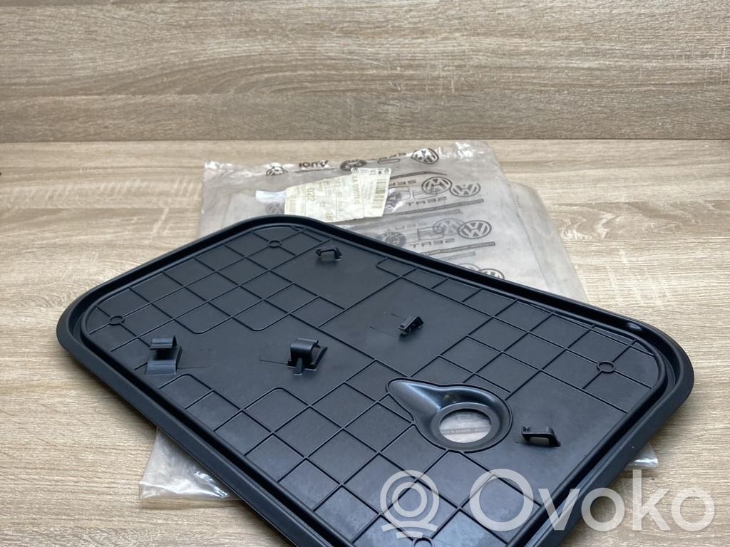 Seat Leon (5F) Barra di rivestimento della portiera anteriore 