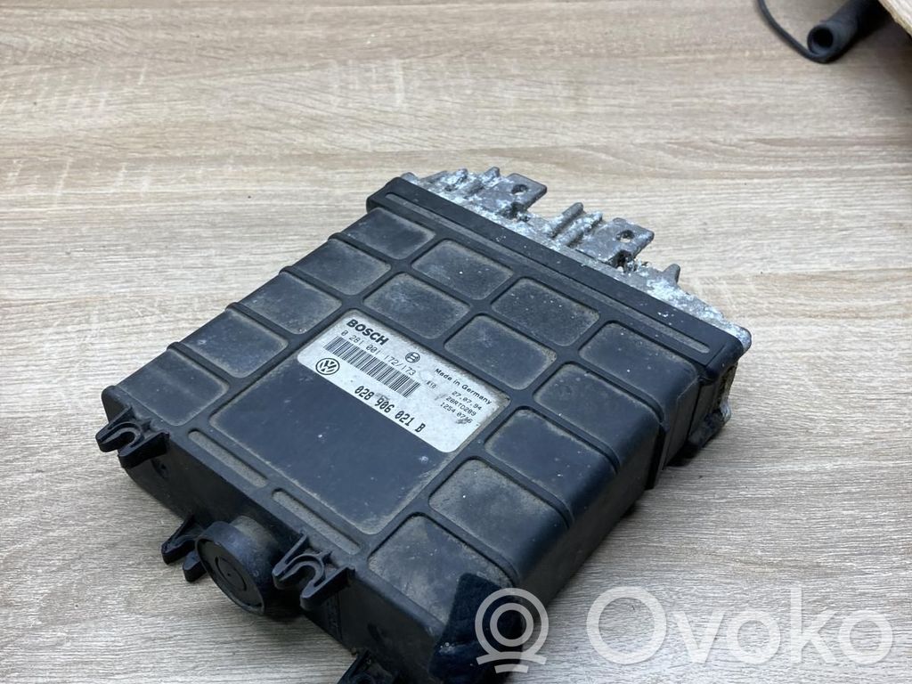 Volkswagen PASSAT B4 Engine control unit/module ECU 