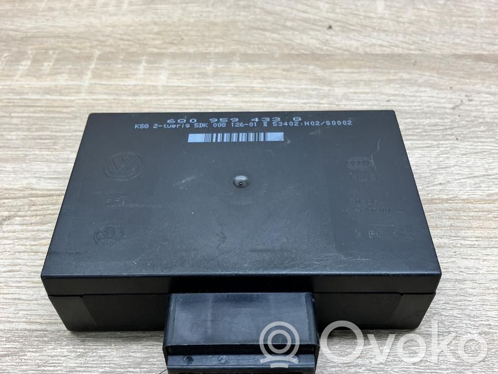 Volkswagen Polo IV 9N3 Modul confort 