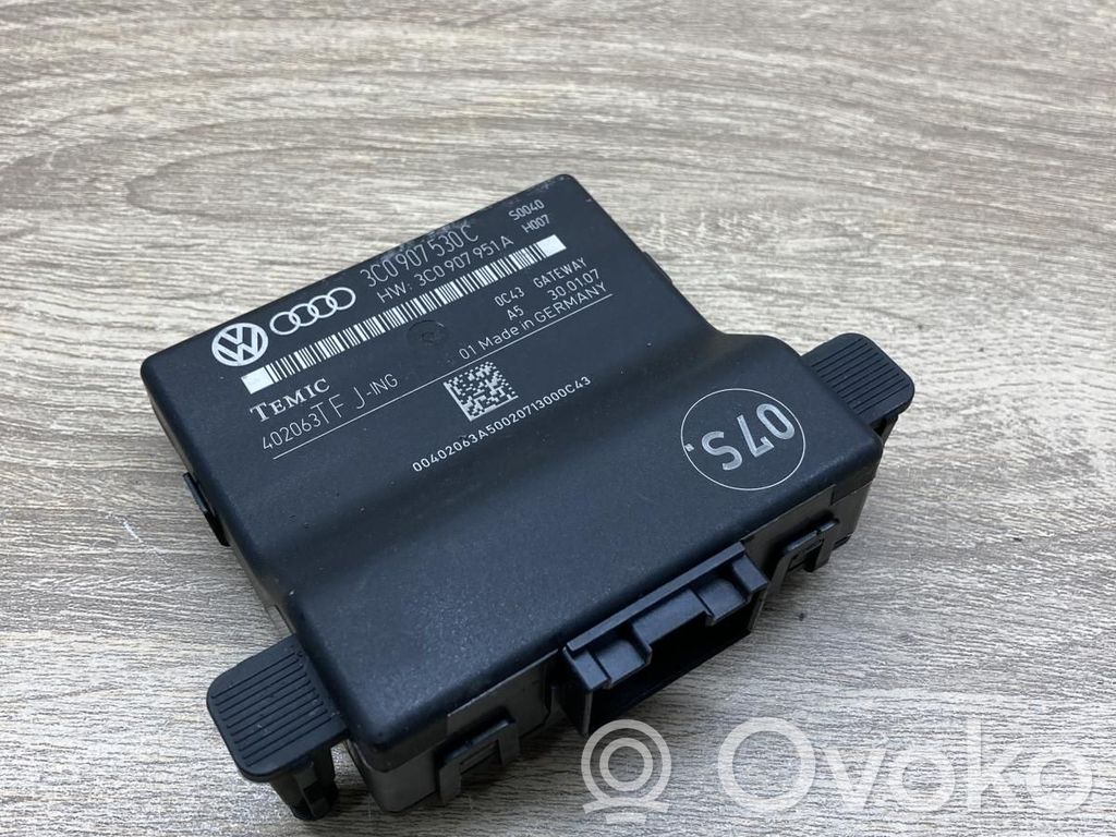Volkswagen PASSAT B6 Gateway-Steuermodul