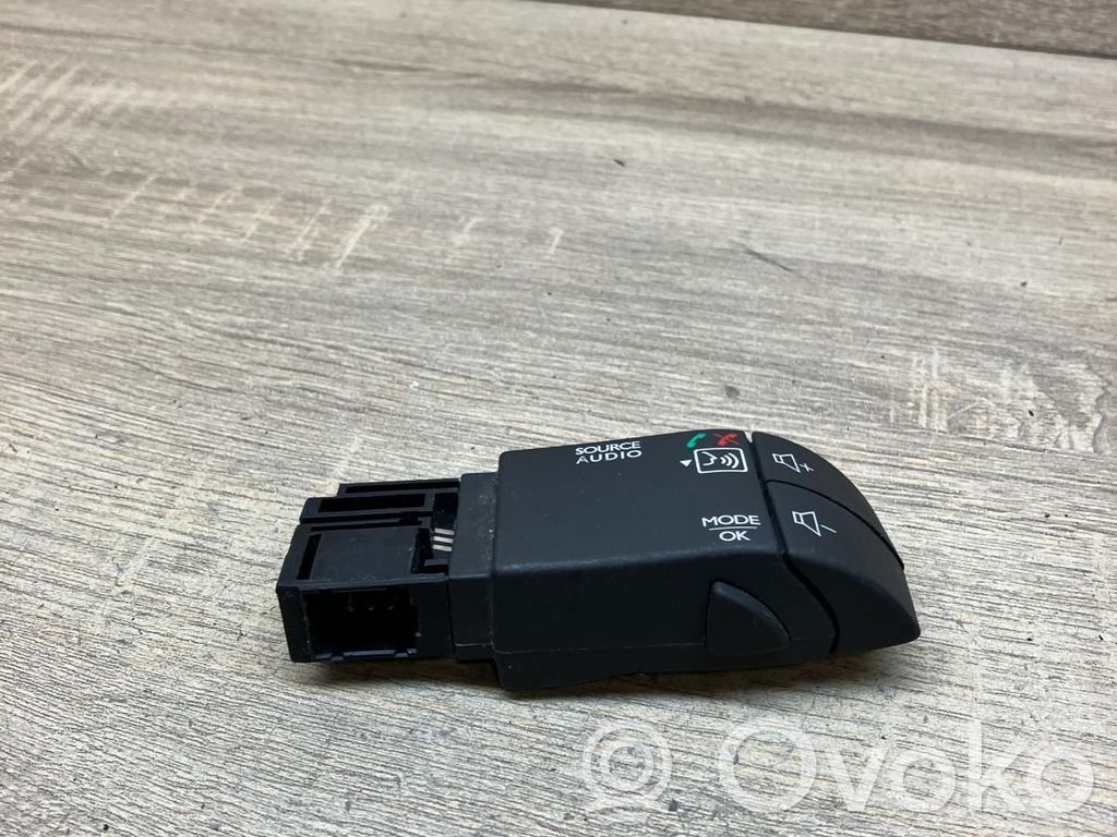 Renault Twingo II Comutator/buton multifuncțional