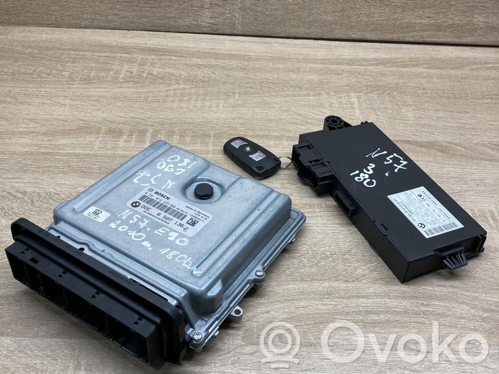 BMW 3 E90 E91 Komputer / Sterownik ECU i komplet kluczy