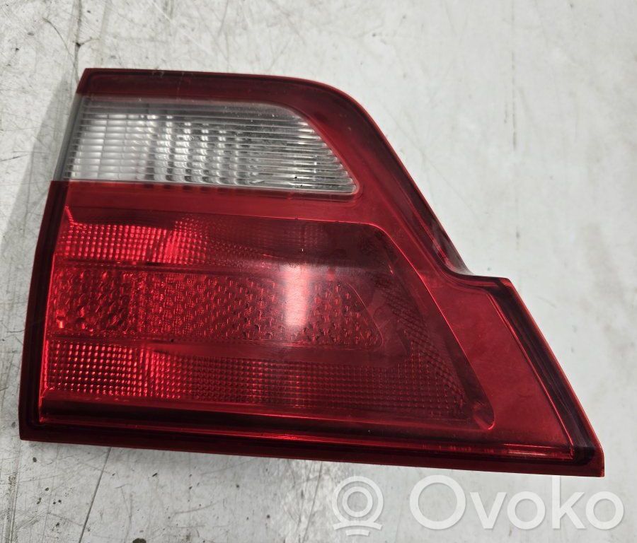 Jeep Grand Cherokee Lampy tylnej klapy bagażnika 