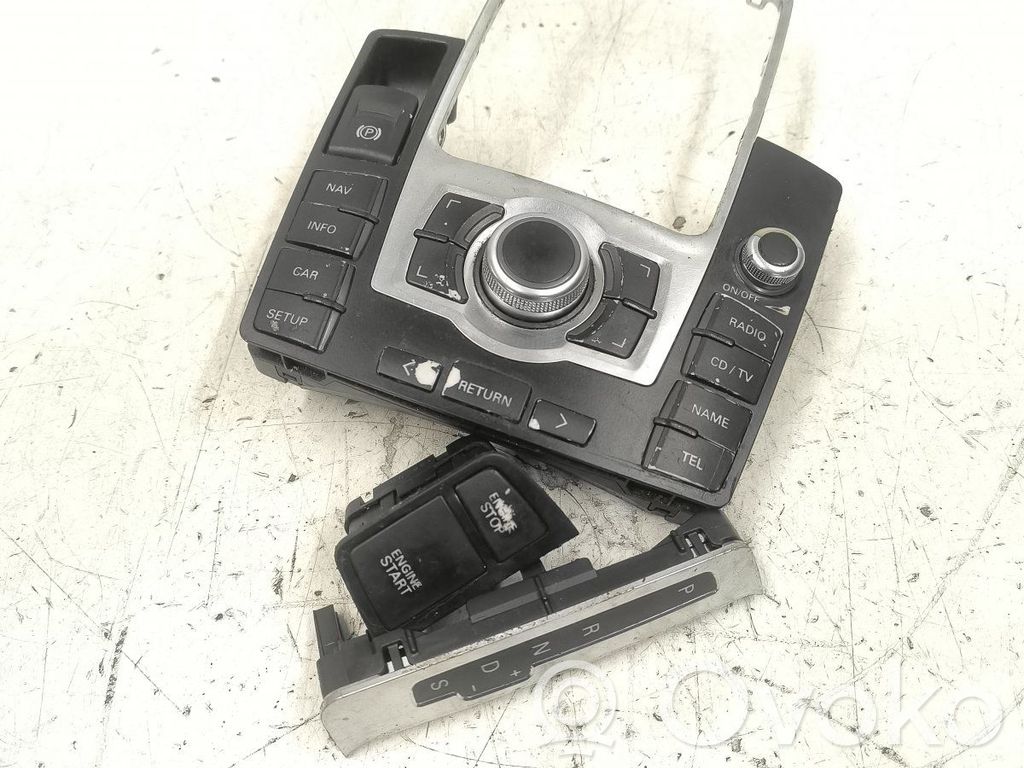 Head unit multimedia control   4F1905217,4F1713463C,4F0910609E,4F1919611