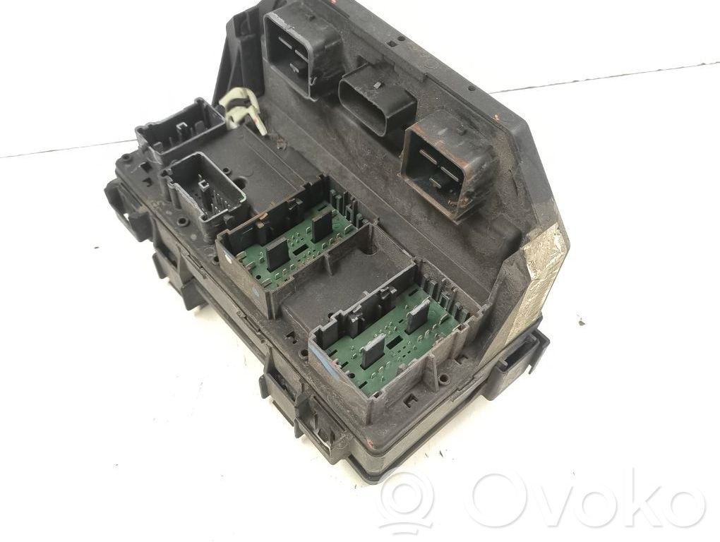 Dodge Journey Fuse box set 
