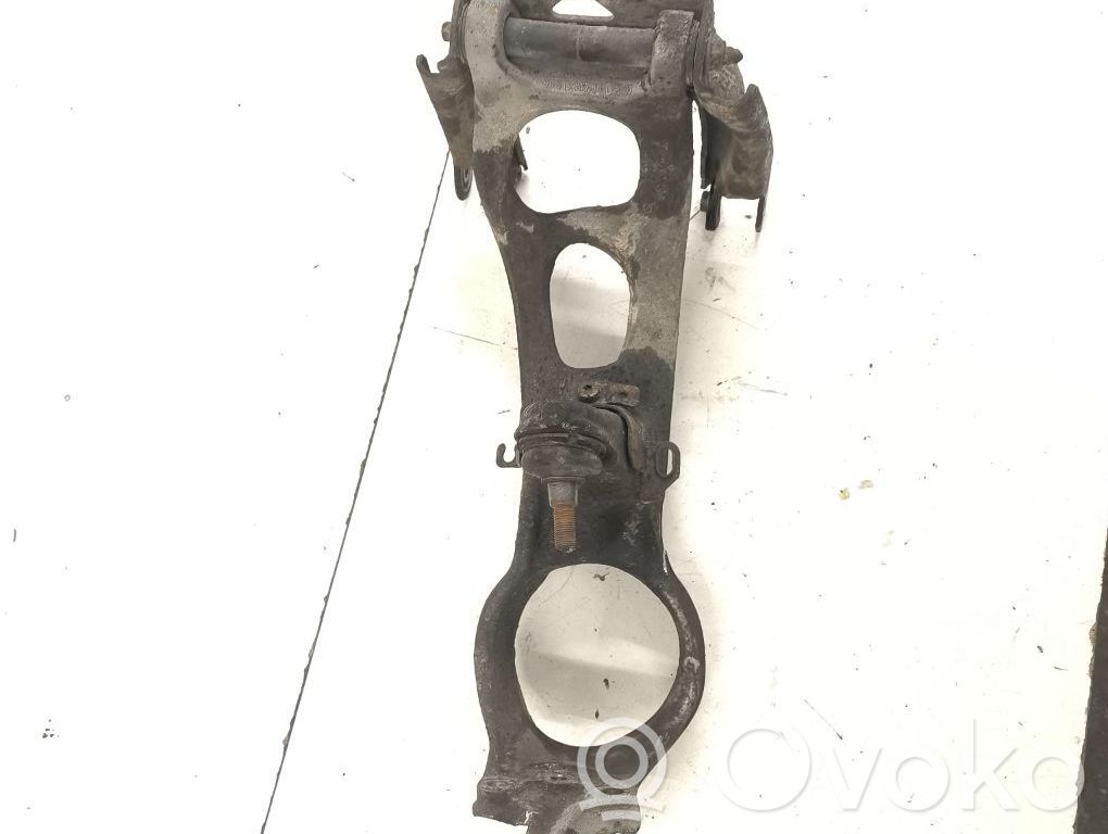 Citroen C5 Achsschenkel vorne 