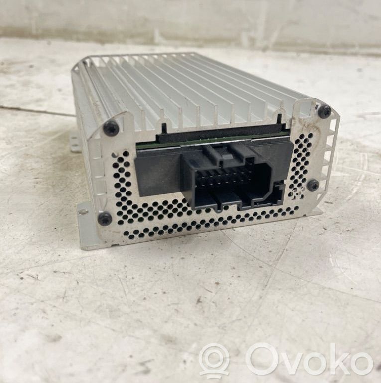 Audi A8 S8 D3 4E Sound amplifier 