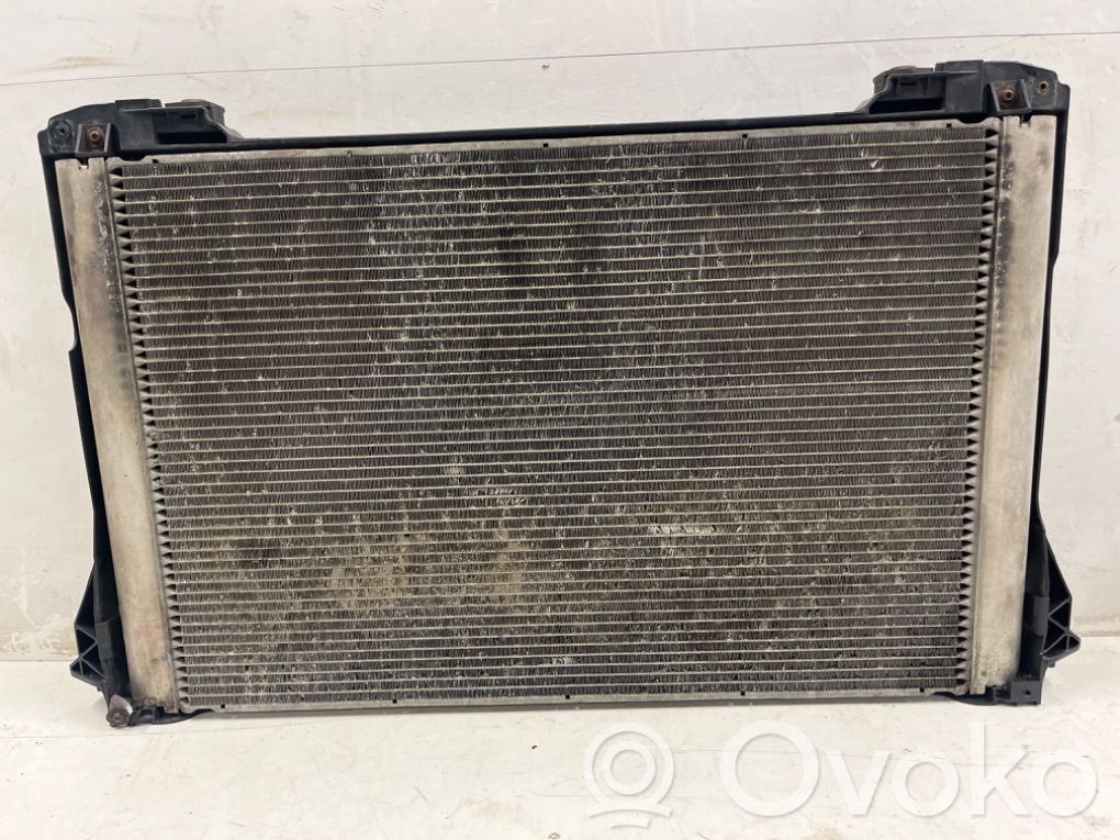 Audi A8 S8 D3 4E Radiatora komplekts 