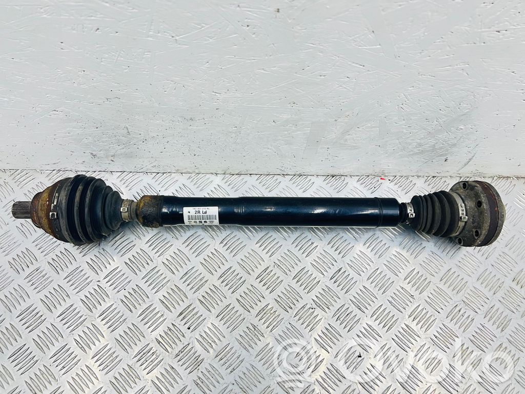 Volkswagen PASSAT B7 Etuvetoakseli 