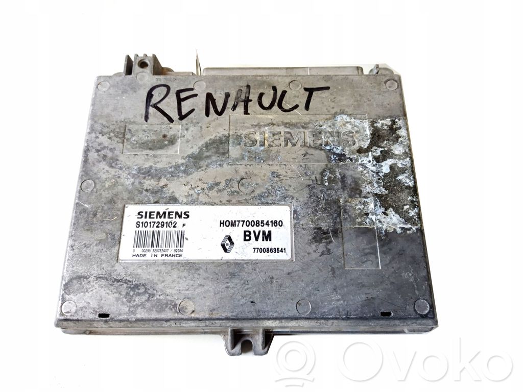 Renault Clio I Engine control unit/module 