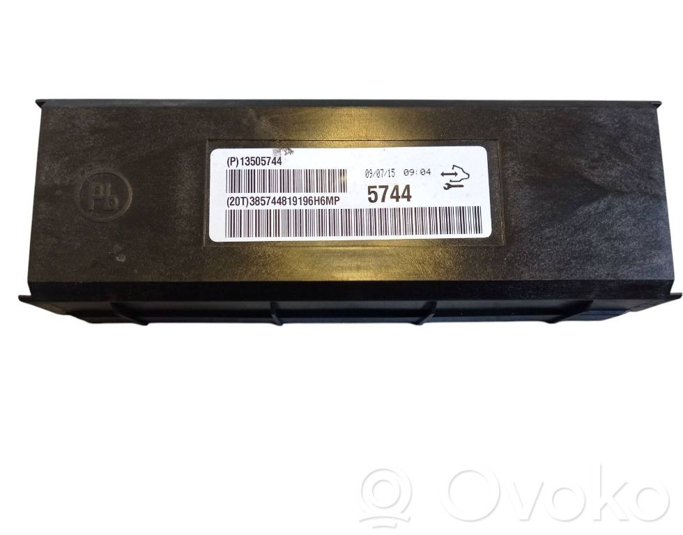 Opel Insignia A Central body control module 