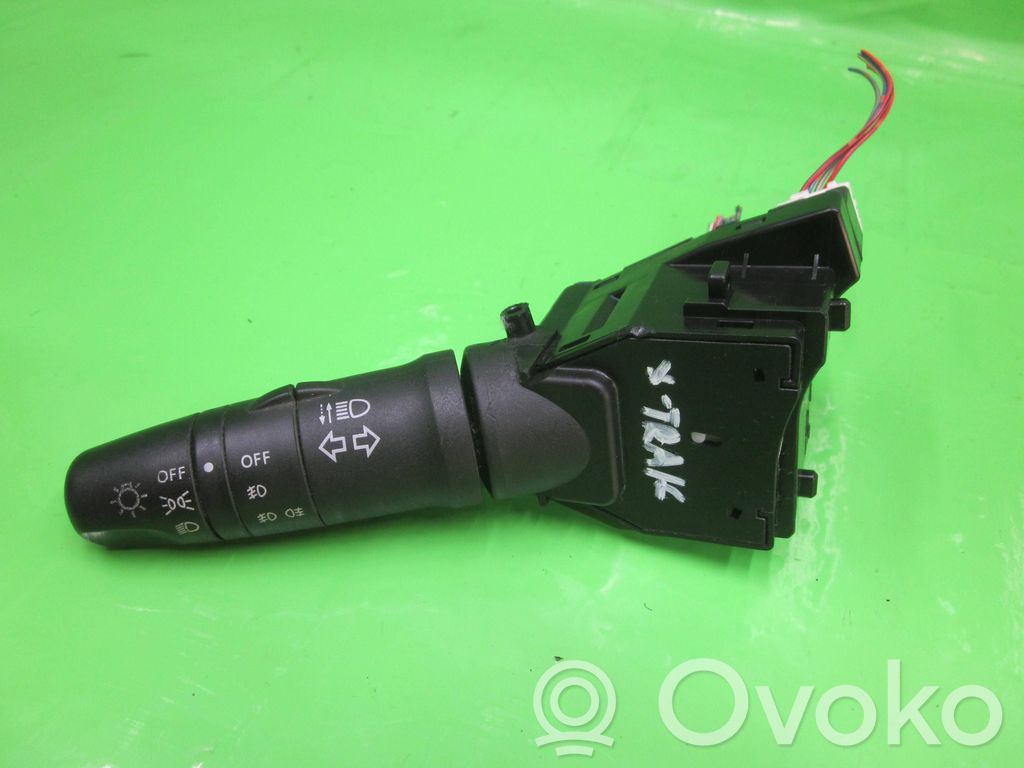 Nissan X-Trail T30 Indicator stalk 