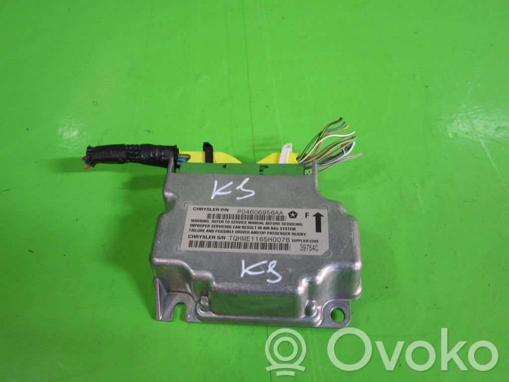 Jeep Cherokee III KJ Airbag control unit/module 