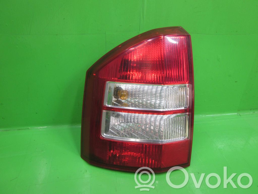 Rear/tail lights