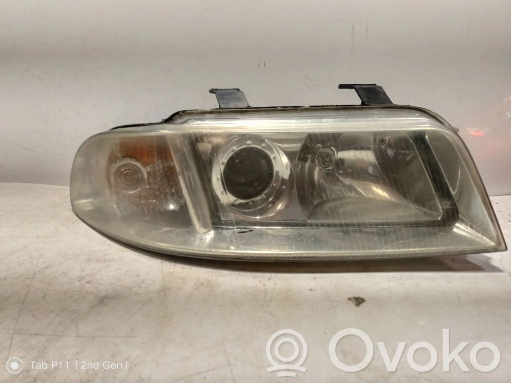Audi A4 S4 B5 8D Scheinwerfer 