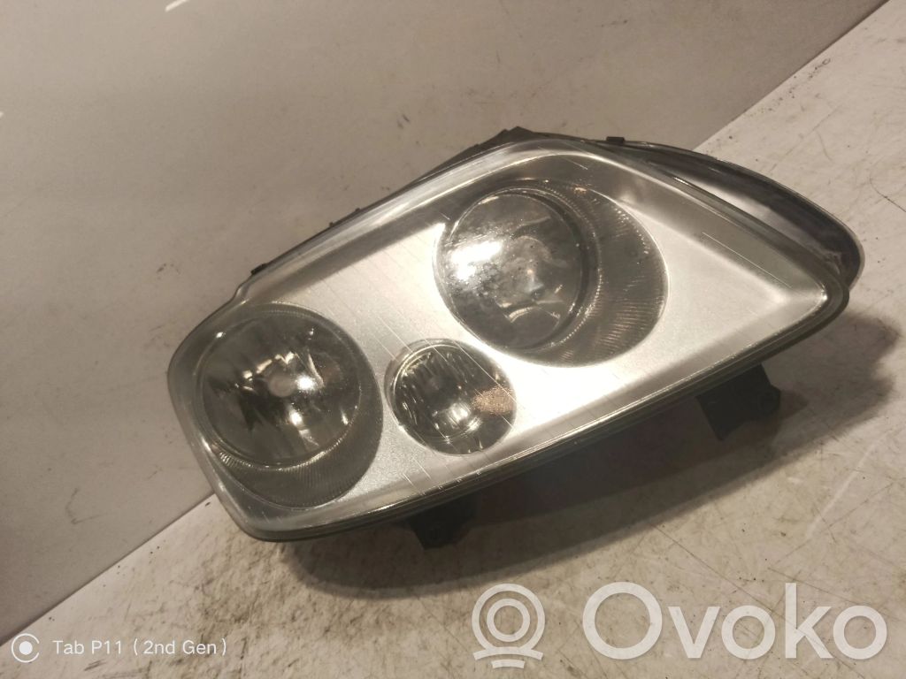 Phare frontale   2K0941006B,4VEX13005AF,2K0841006B,2K0941006D