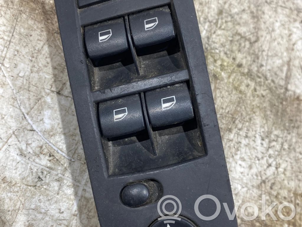 Elektrisko logu slēdzis   033W05,6948628,06W40K202,03GW