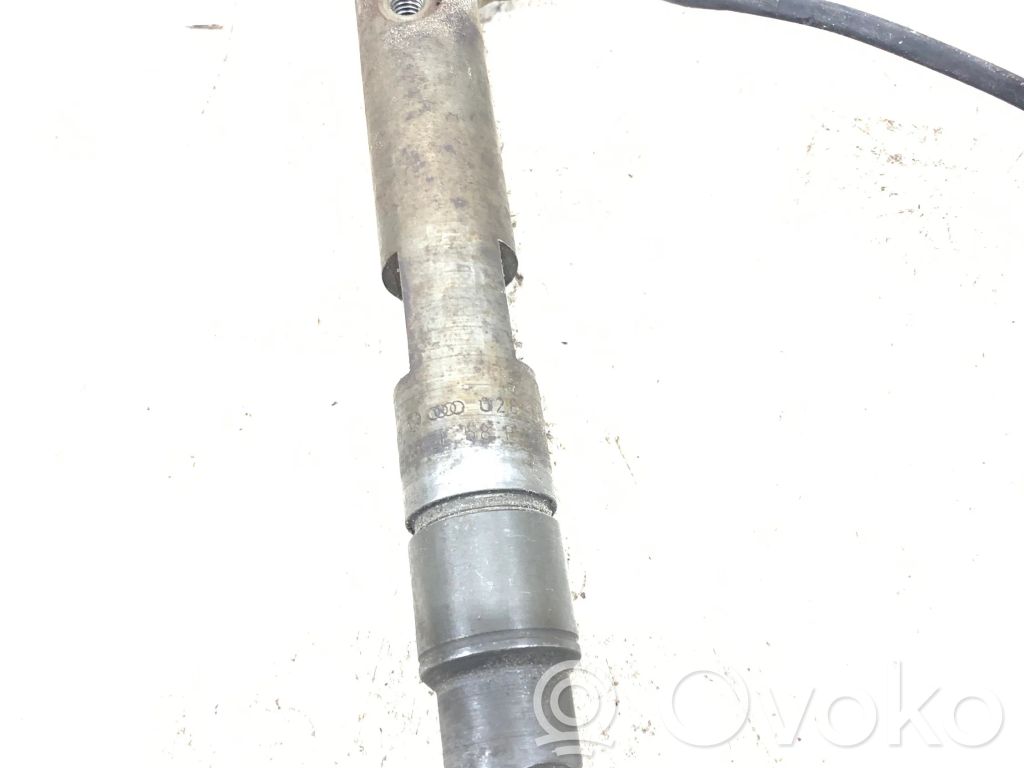 Inyector de combustible   028130201H