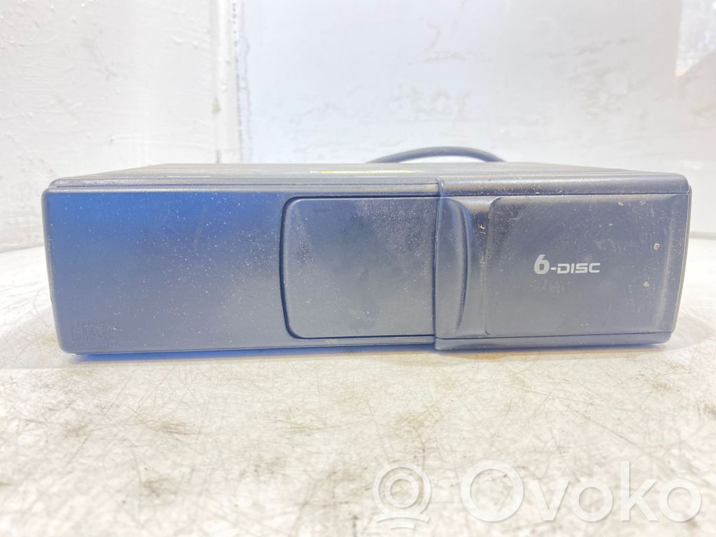 CD/DVD mainītājs   4B0035111
