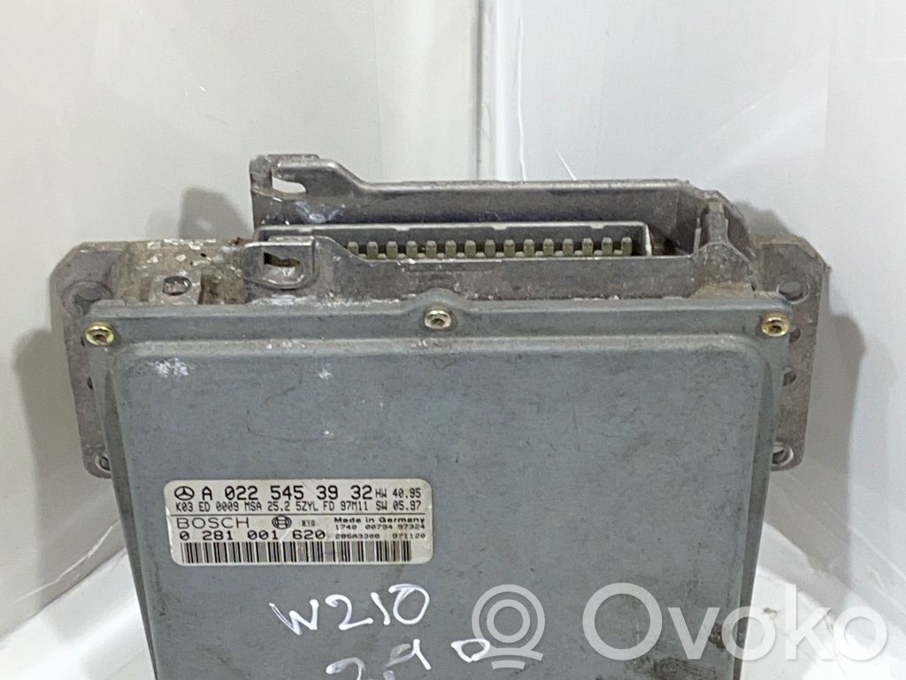 Engine control unit/module   A0225453932,28SA3308,0281001620