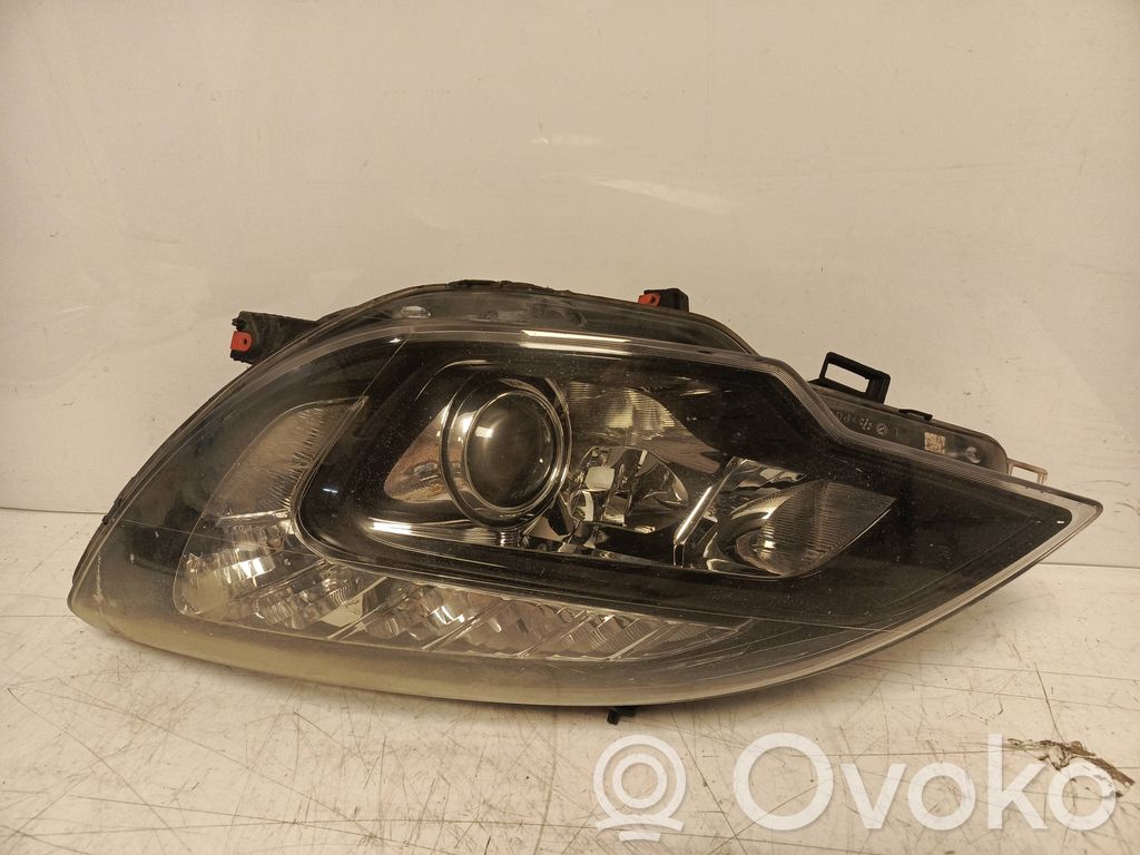 Opel Meriva B Scheinwerfer 