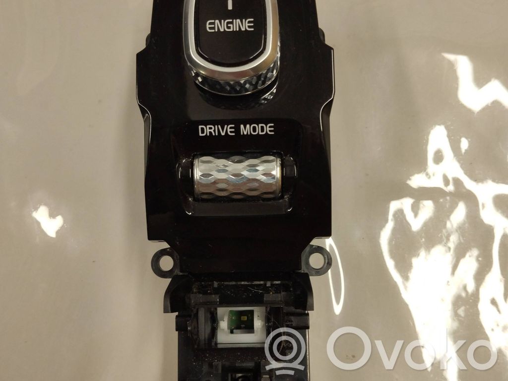 Volvo XC90 Engine start stop button switch 