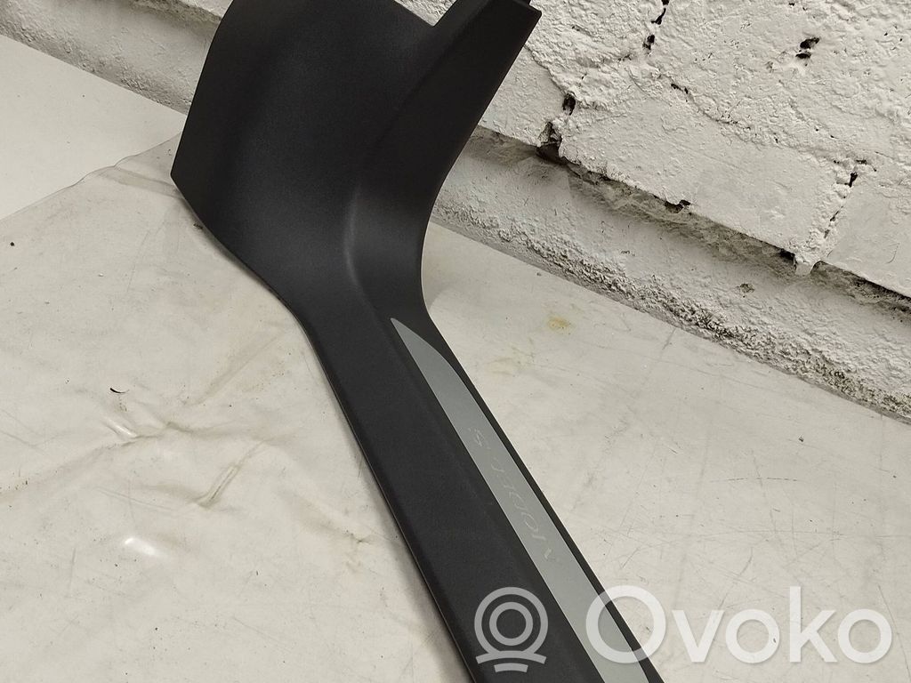 Tesla Model S Priekinio slenksčio apdaila (vidinė) 