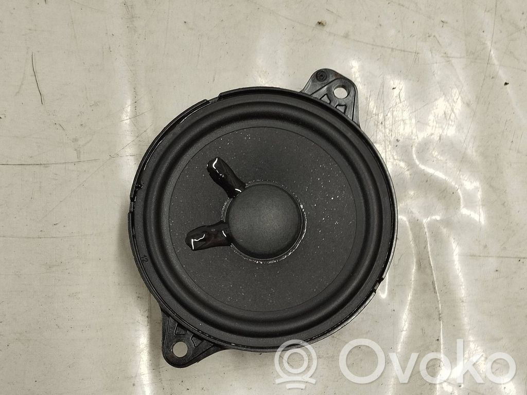 Audi Q5 SQ5 FY Garsiakalbis (-iai) priekinėse duryse 