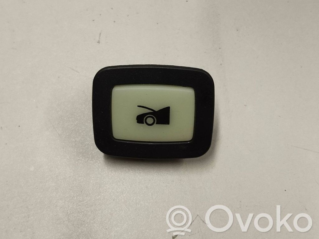 Tesla Model S Tailgate opening switch 