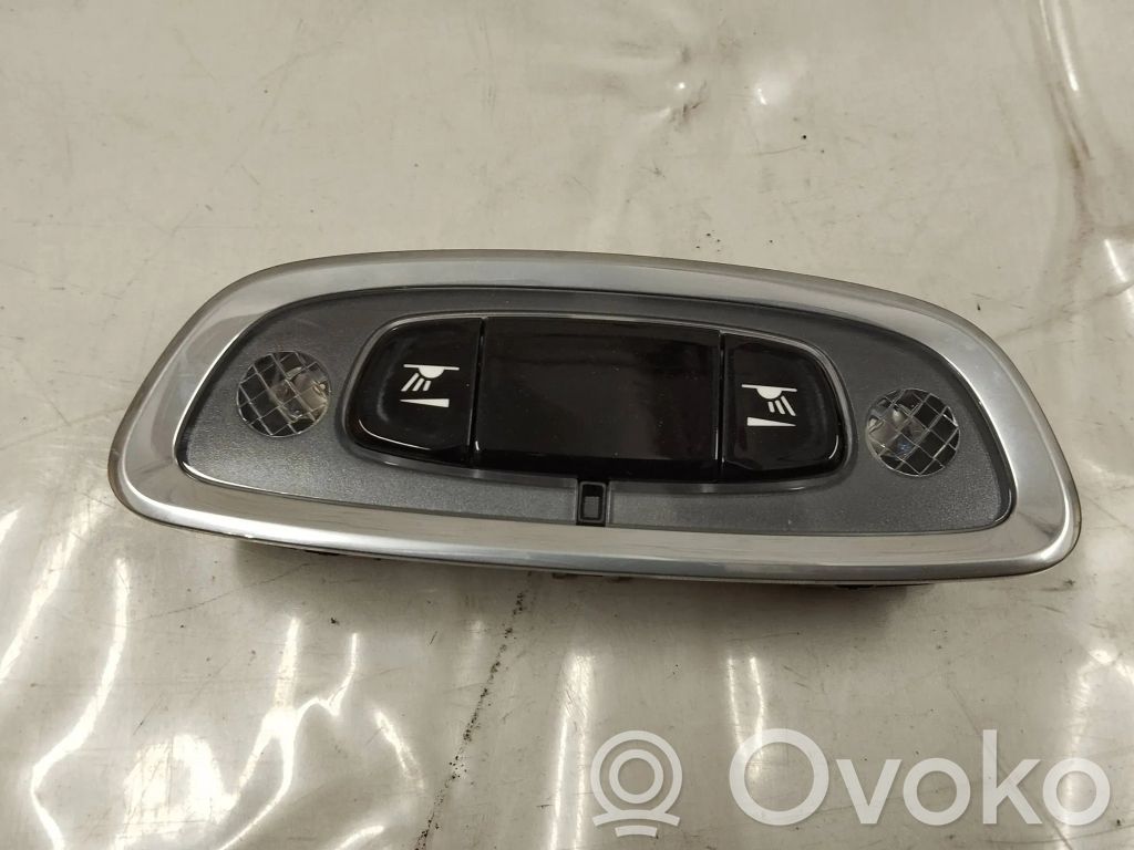 Volvo XC90 Luz del asiento trasero 