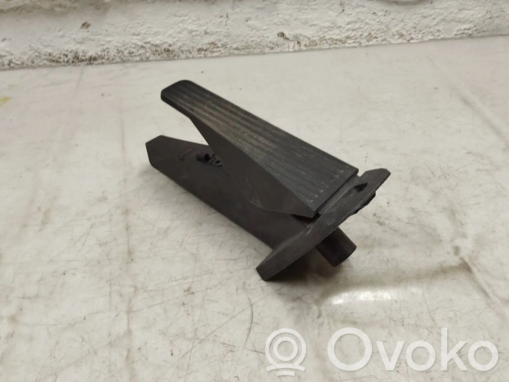 Volvo XC60 Accelerator throttle pedal 