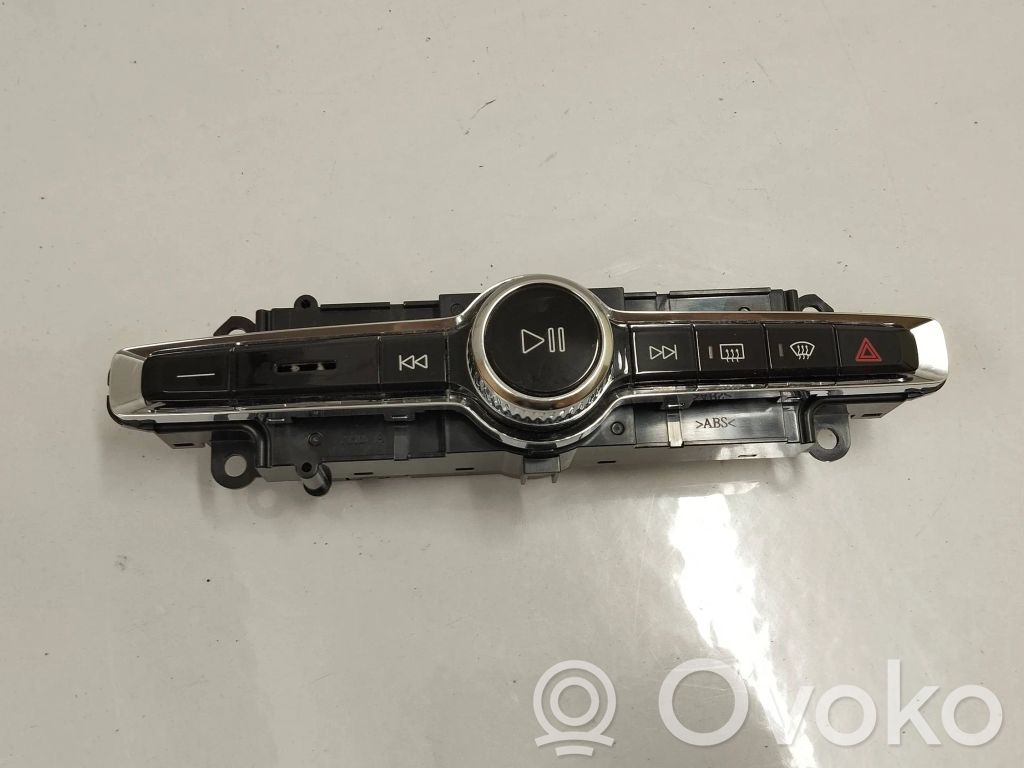 Volvo XC60 Head unit multimedia control 