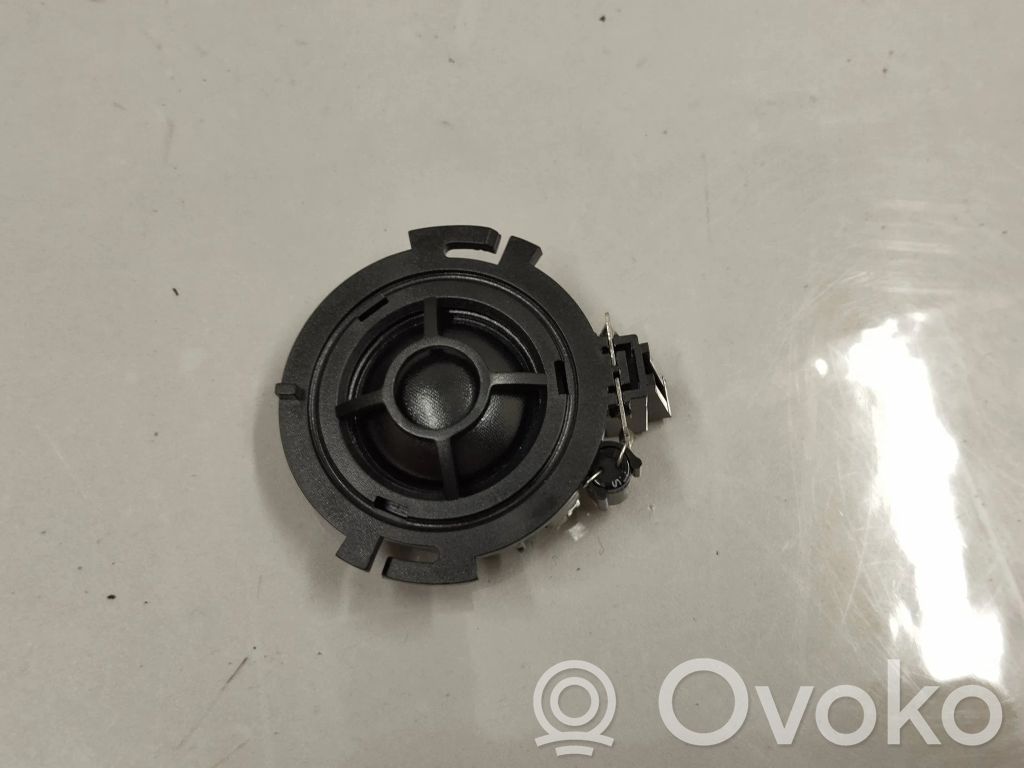 Audi A5 High frequency speaker in the rear doors 