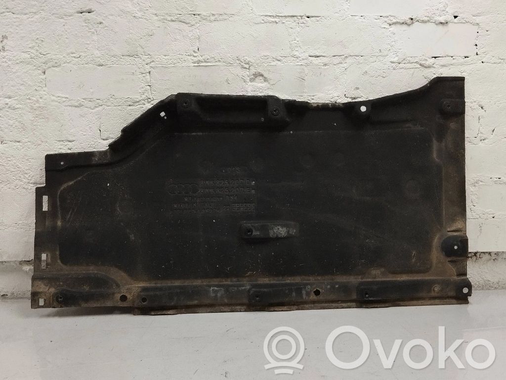 Audi A5 Protección inferior lateral 