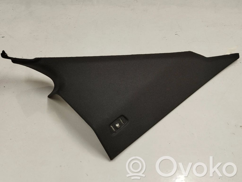 Osłona środkowa słupka / C   8051017