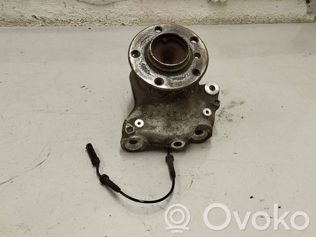 BMW 4 F32 F33 Front wheel hub 