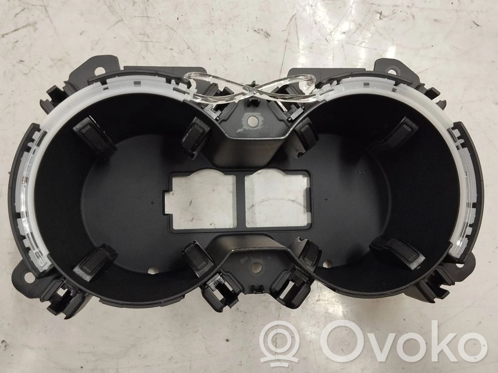 Audi A4 S4 B9 8W Cup holder front 