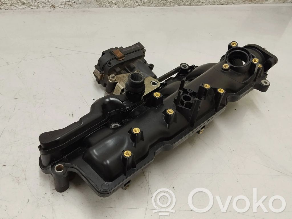 Opel Astra J Kolektorius įsiurbimo 