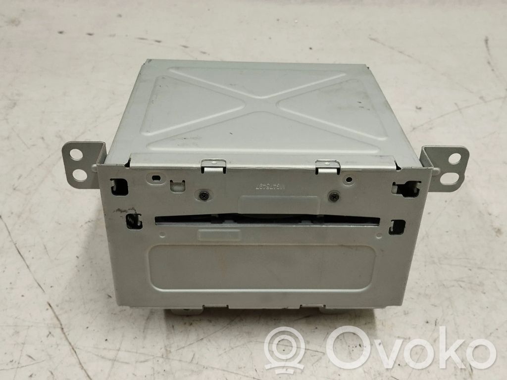 Opel Astra J Panel / Radioodtwarzacz CD/DVD/GPS 
