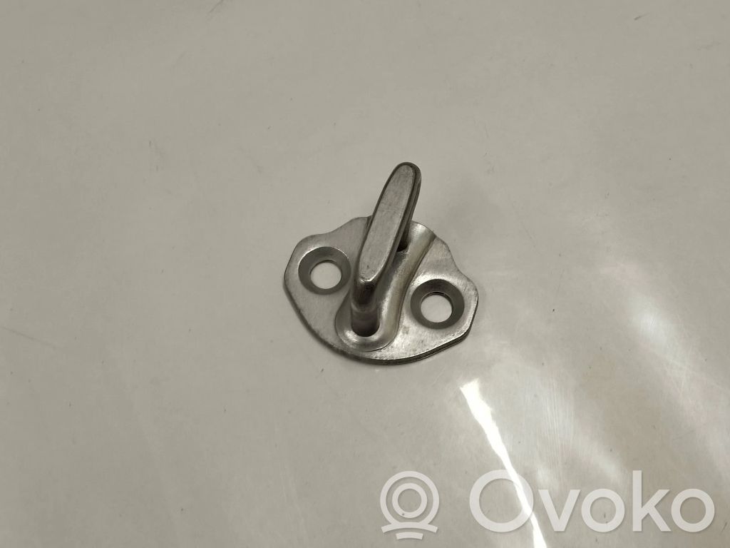 BMW 1 F40 Front door lock loop/hook striker 